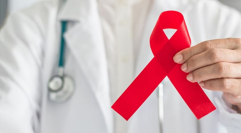 Как вылечить ВИЧ современными методами?