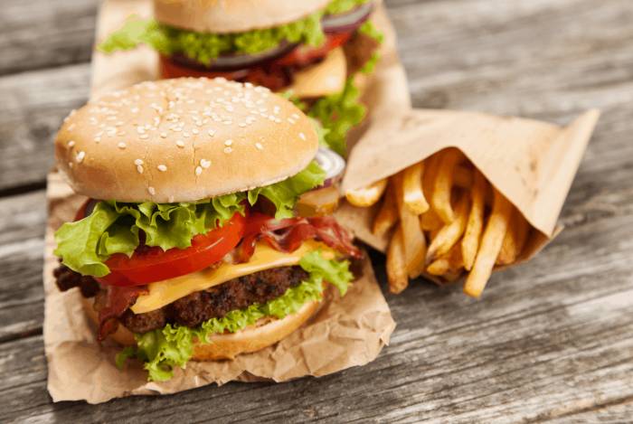 Гепатологи назвали 7 самых опасных продуктов для печени